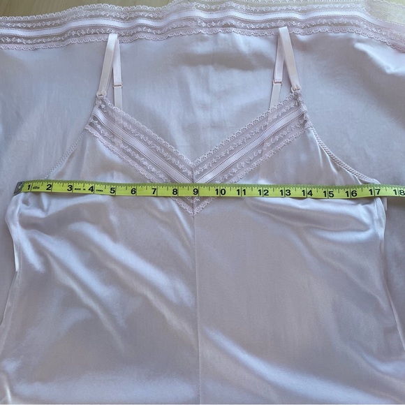 Vintage Slip Dress Size 36 M Lilac Pink Lace Details Adjustable Straps Silky - Picture 10 of 13
